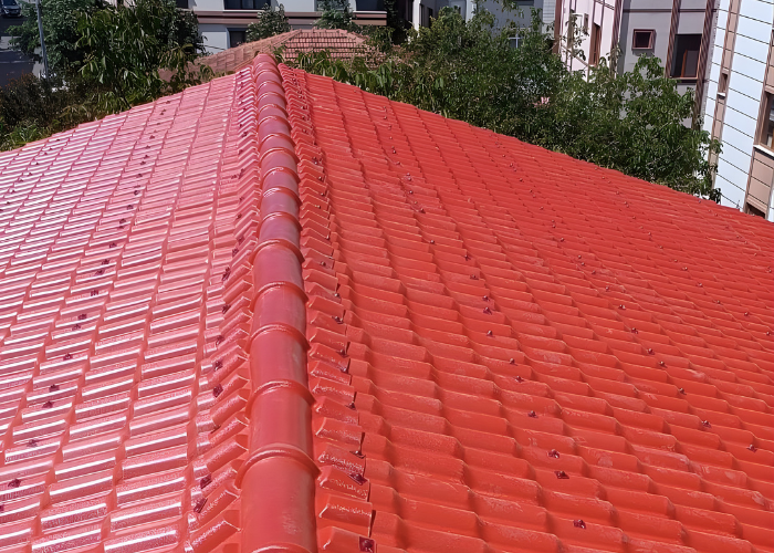 Çatılarda Yeni Nesil Çözüm: Plastik Ondamit ile Hafif, Dayanıklı ve Renkli Yapılar